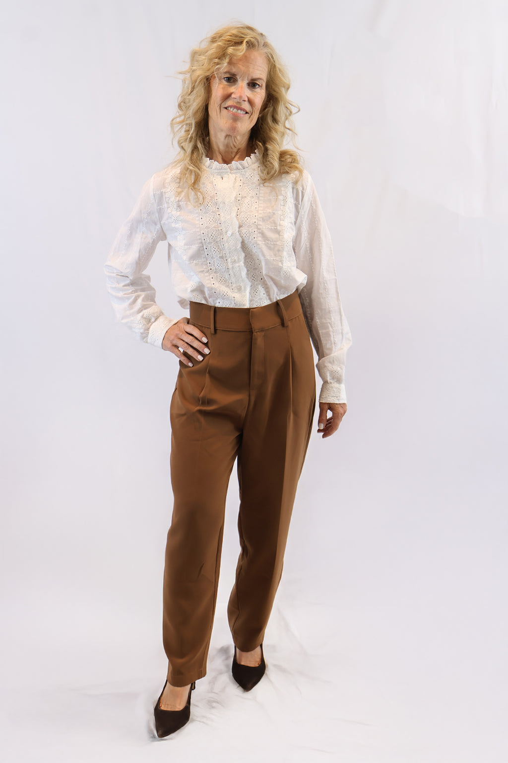Pleated Slim Cuff Flap Pocket Pant