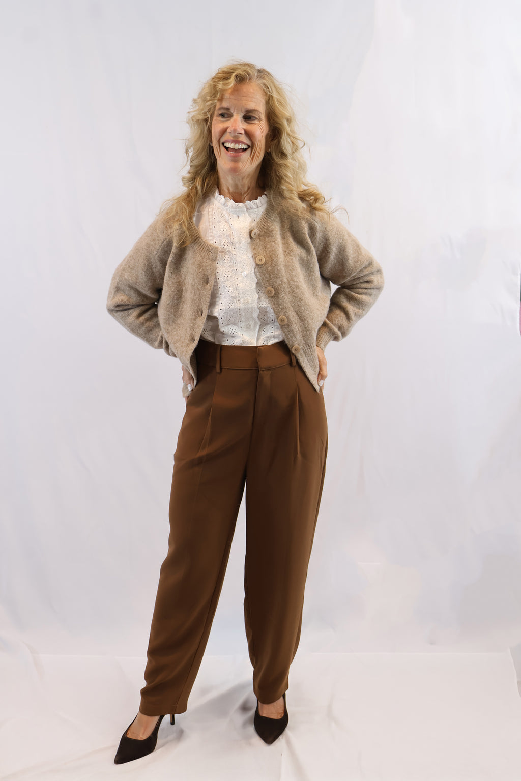 Pleated Slim Cuff Flap Pocket Pant