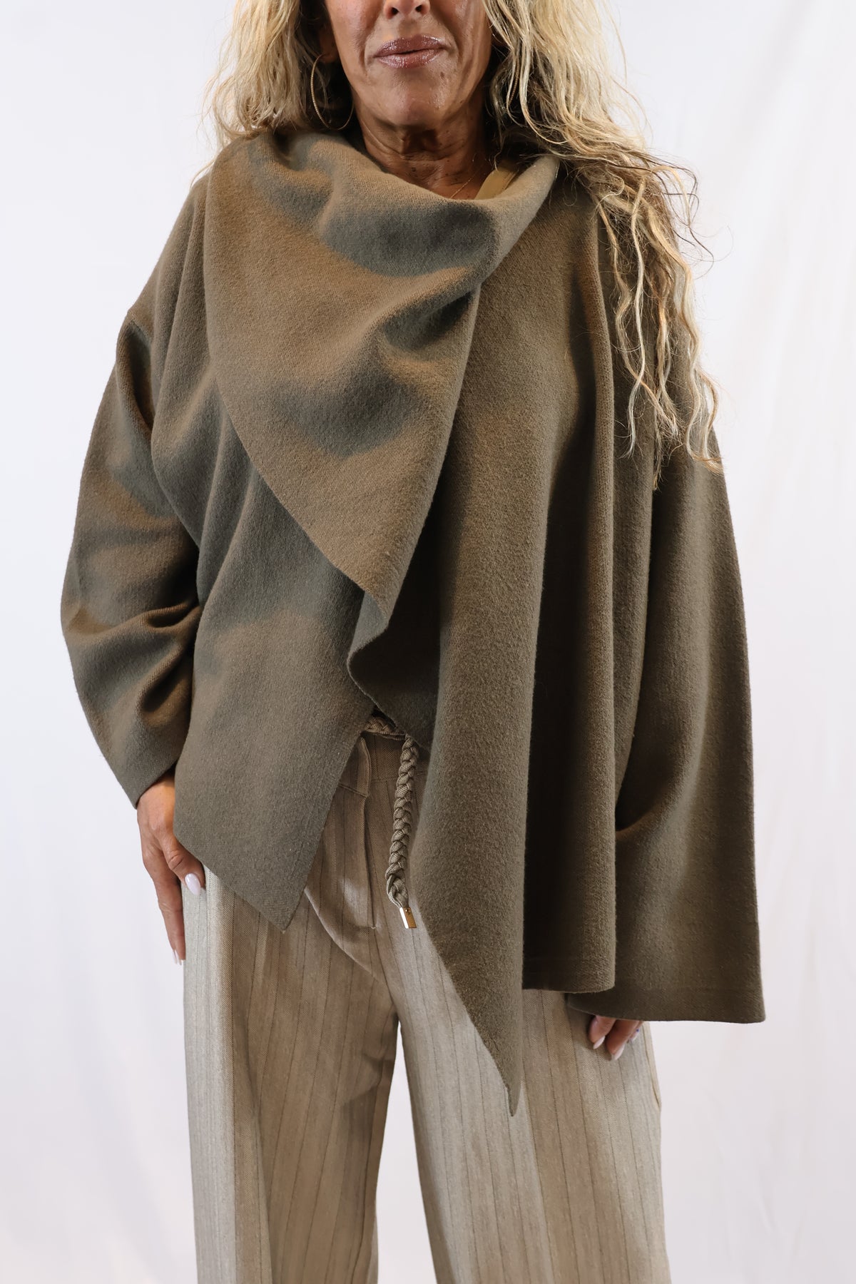 Knit Cape